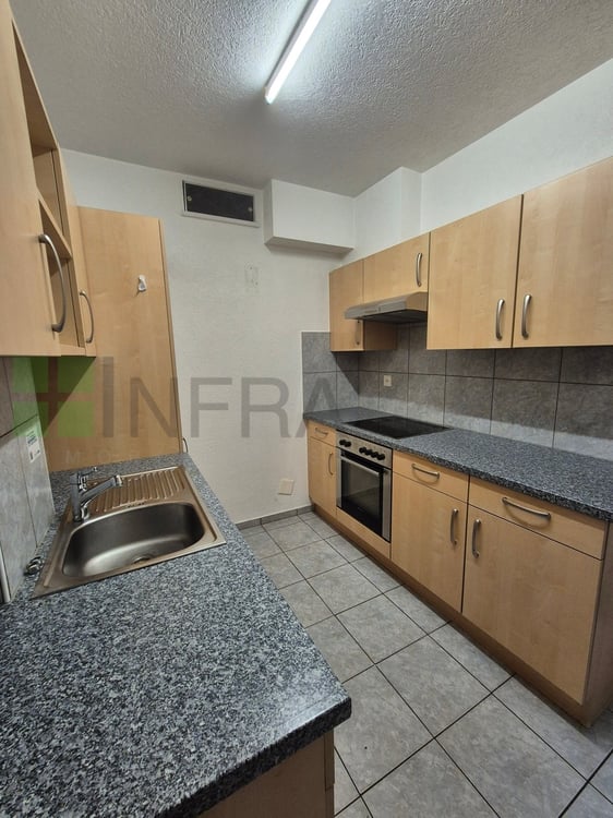 A ne pas manquer ! Surface commerciale de 163 m2 5