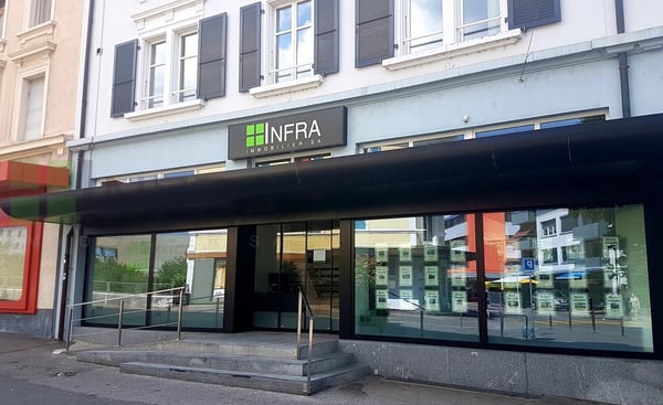 Local pour stockage d'environ 20 m2 2