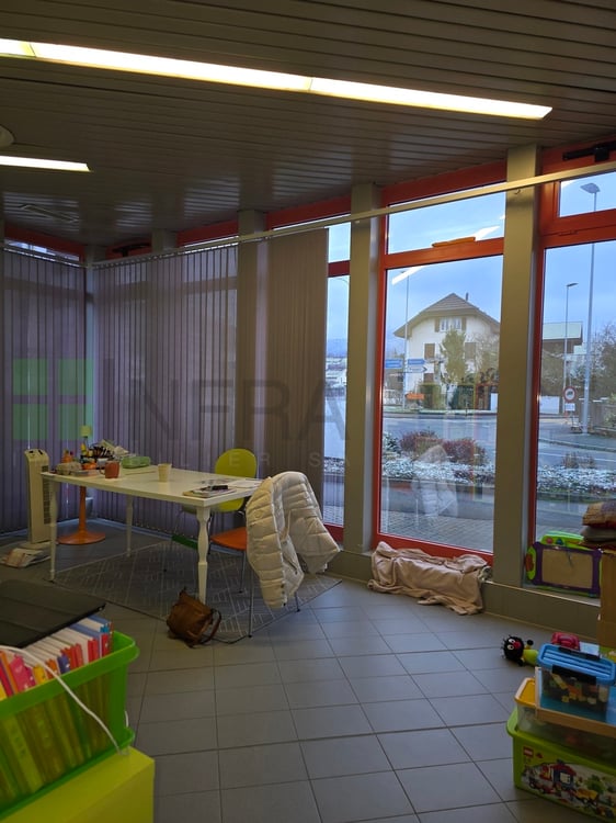 Surface commerciale de 13 m2 1