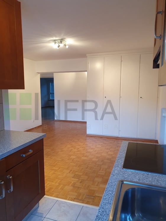 Appartement de 17 m2 au 1er étage Avec ascenseur 2