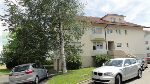 Attique de 13 m2 rénové au 2ème étage 8