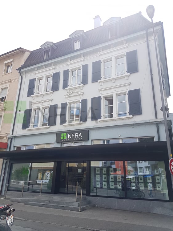 Studio de 52 m2 en attique Sans ascenseur 7