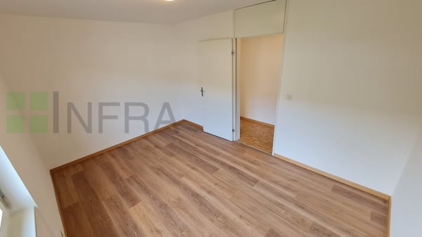 Beau 1.5 pces 17 m2 avec grand balcon 9