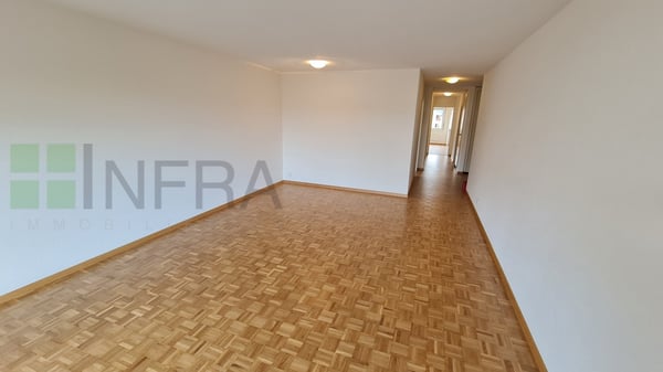 Beau 1.5 pces 17 m2 avec grand balcon 3