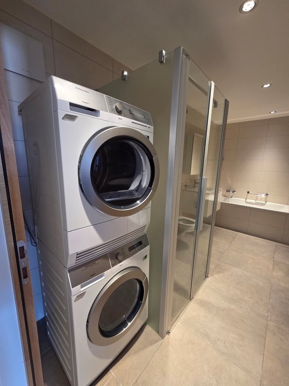 Appartement de 98 m2, 4 pièces au 1er étage, sans ascenseur 3