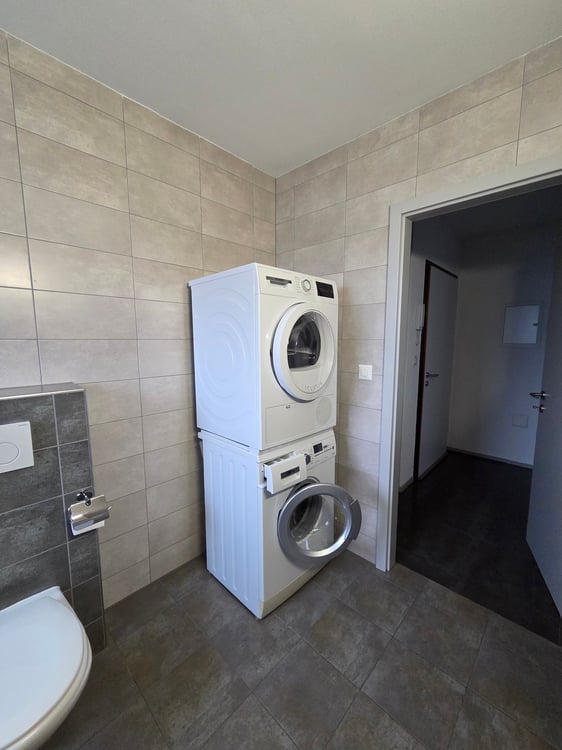 Appartement 4,5 pièces de 107 m2 au 2ème étage avec ascenseur 3