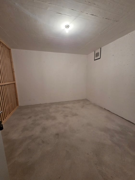 Appartement 4,5 pièces de 107 m2 au 2ème étage avec ascenseur 8