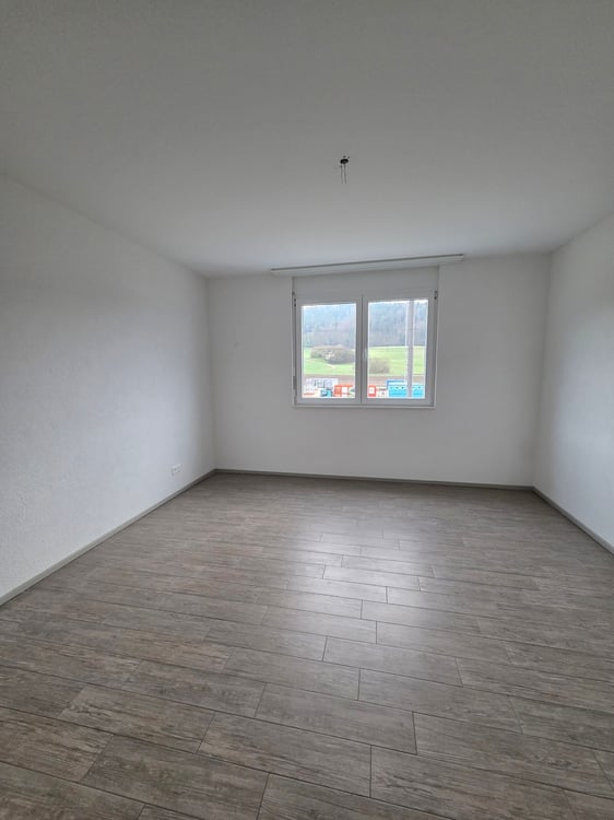 Appartement 4,5 pièces de 107 m2 au 2ème étage avec ascenseur 6
