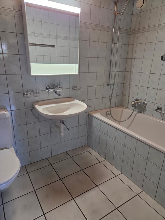 Attique en duplex de 107 m2 au 3ème étage, sans ascenseur 8