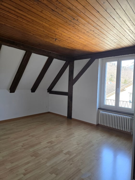 Attique en duplex avec cachet ! 4