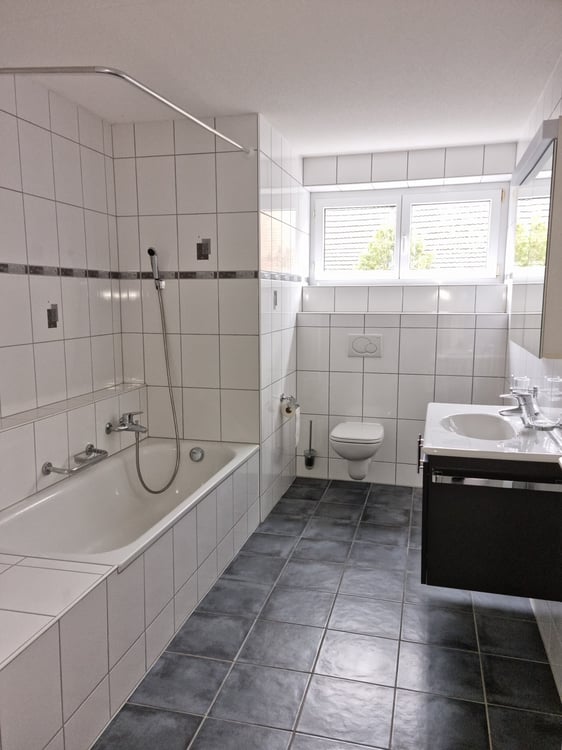 Spacieux et lumineux logement de 119 m2 4