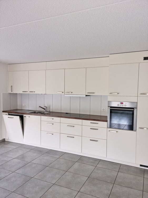 Spacieux et lumineux logement de 119 m2 1