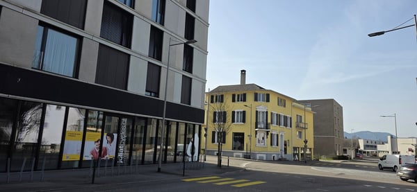 Rare à la location - 3.5 pces entièrement meublé 8