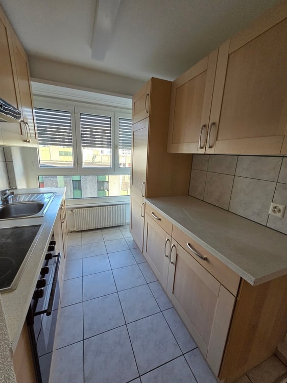 Appartement 3 pièces de 78 m2 au 3ème étage avec ascenseur 1
