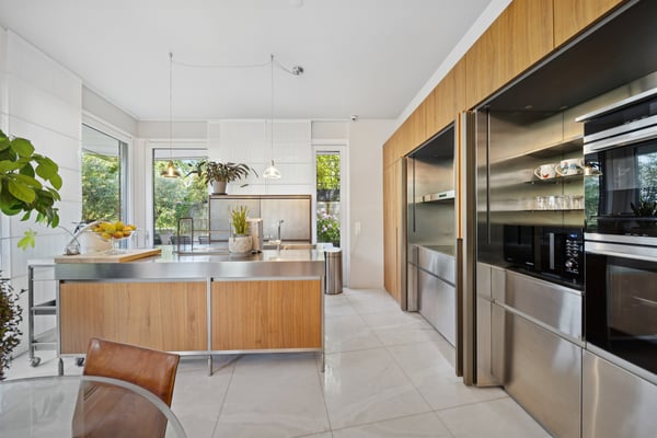 Villa d'architecte avec vue et piscine 3