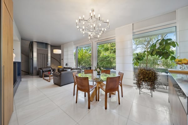 Villa d'architecte avec vue et piscine 4