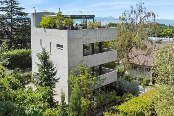 Villa d'architecte avec vue et piscine 2
