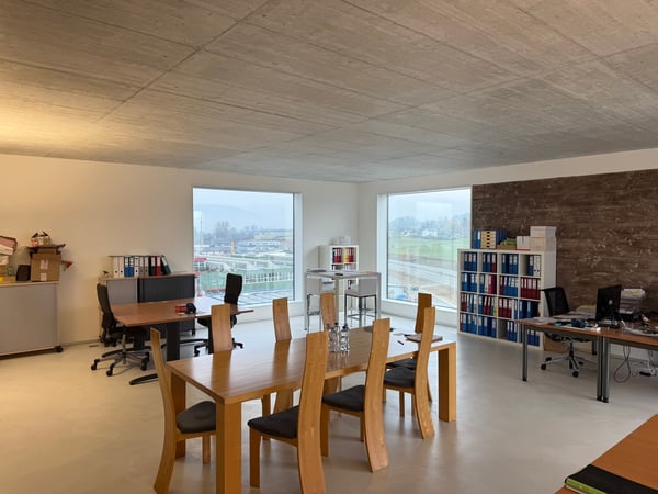 Delémont : Immeuble industriel & administratif en excellent état 2