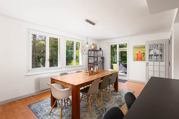 Maison de charme à Lausanne - Un écrin de verdure au coeur de la ville 2