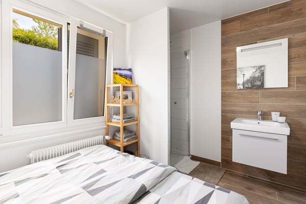 Maison de charme à Lausanne - Un écrin de verdure au coeur de la ville 7