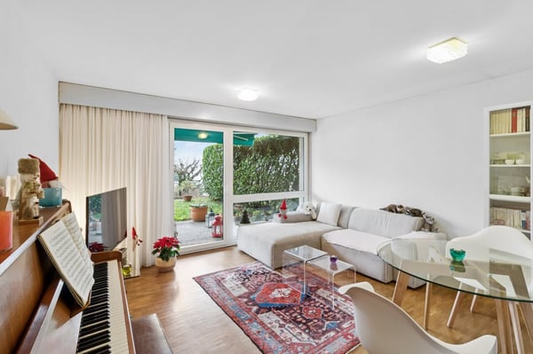 Bel appartement de 1.5 pièces à Pully Sud avec jardin et vue 1