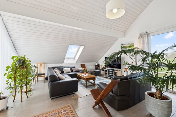 Lumineux attique de 1.5 pièces aux portes de Lausanne 1