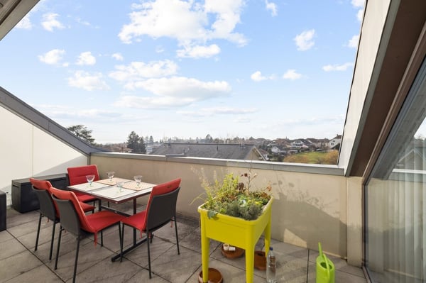 Lumineux attique de 1.5 pièces aux portes de Lausanne 8