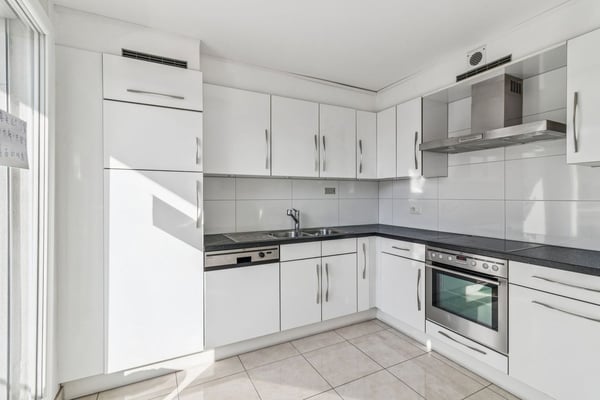 Rare attique-duplex moderne à Lausanne 6
