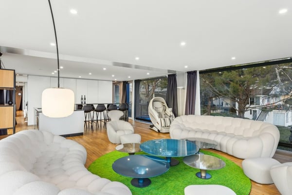 Chef-d'OEuvre au coeur de la Riviera ! Vue à 310, à 10 minutes de Vev 7