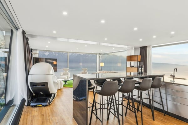 Chef-d'OEuvre au coeur de la Riviera ! Vue à 310, à 10 minutes de Vev 5