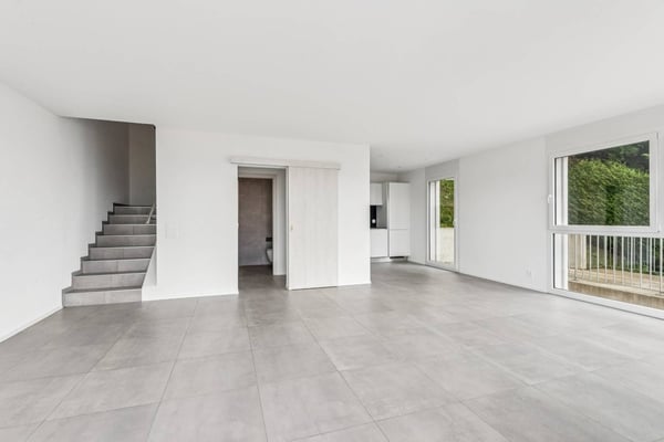 Entre lac et vignes : une villa moderne au charme irrésistible 3