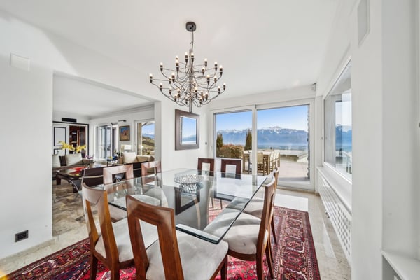 Maison de maître contemporaine avec vue panoramique exceptionnelle 6