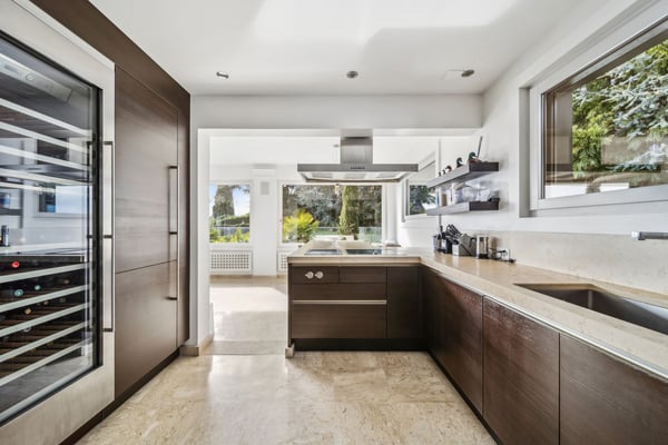 Maison de maître contemporaine avec vue panoramique exceptionnelle 5