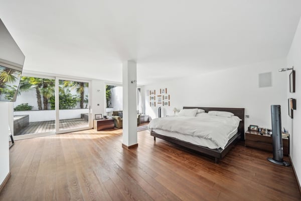 Maison de maître contemporaine avec vue panoramique exceptionnelle 9