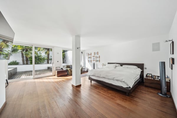 Maison de maître contemporaine avec vue panoramique exceptionnelle 9