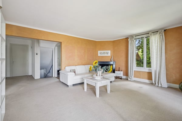 Maison de caractère dans un environnement privilégié 9