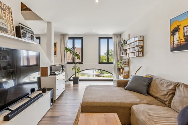 Un esprit maison au coeur de Pompaples 1