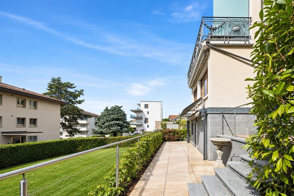 Une adresse rare à Pully sud, un potentiel de transformation unique! 10