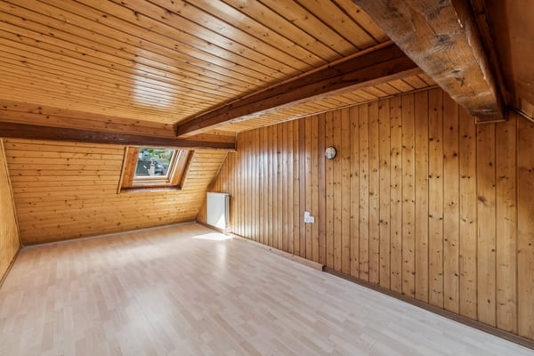 Immeuble de rendement au coeur du village. 8