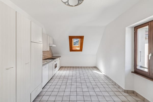 Immeuble de rendement au coeur du village. 6