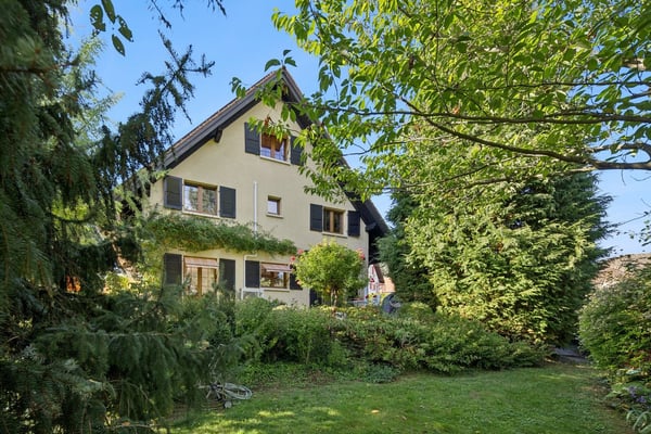Maison familiale de 6 pièces sur une généreuse parcelle 1