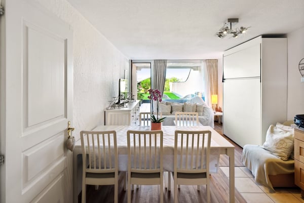 Splendide double appartement rénové avec piscine intérieure 2
