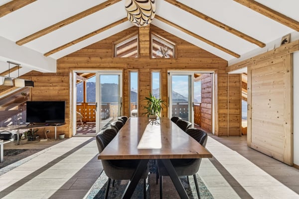 Splendide attique rénové - Vue imprenable sur les Alpes 6