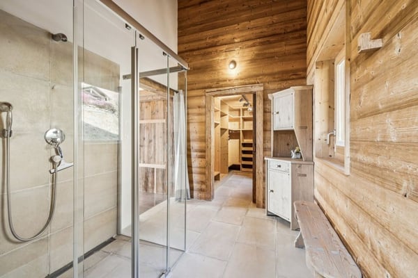 Chalet de charme avec 5 chambres près de Villars sur Ollon 7