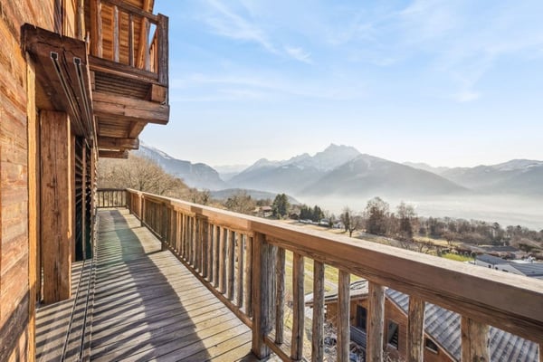 Chalet de charme avec 5 chambres près de Villars sur Ollon 2