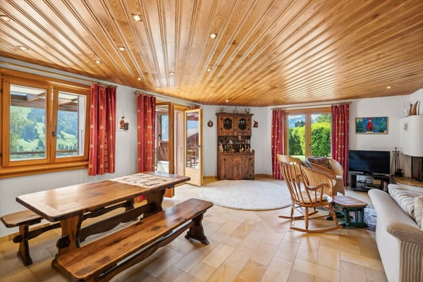 Spacieux chalet familial, salle de billard, carnotzet, vue panoramique 4