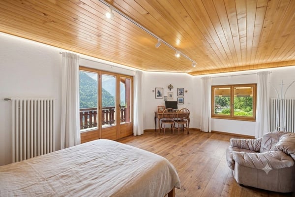 Spacieux chalet familial, salle de billard, carnotzet, vue panoramique 10
