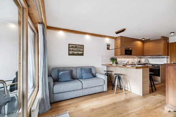 Améthyste 10 - Appartement rénové avec balcon aux Roche Grises 12