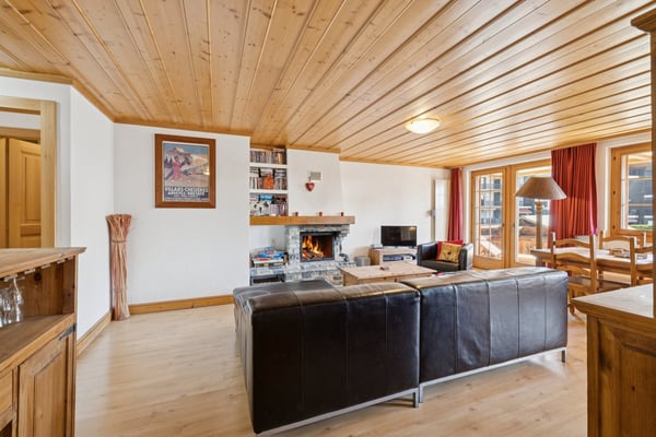 Villars, emplacement privilégié 3,5p avec cachet, grand balcon, belle 10