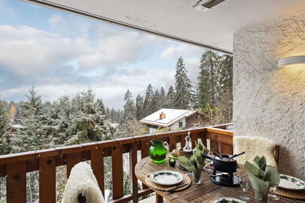 Très beau 6 pces, 3 balcons sud, belle vue, calme, proche des pistes 10